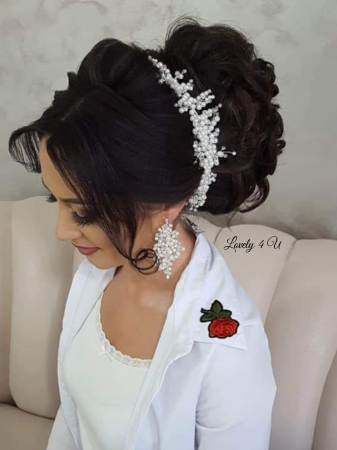 ACCESORII LOVELY 4 U, AGRAFE PAR MIREASA, AGRAFE CU FLORI MIREASA, PIN COC MIREASA, AGRAFE MIREASA, ACCESORII CU FLORI MIREASĂ, SET AGRAFE MIREASA, ACCESORII DE PĂR MIREASĂ, BIJUTERII MIREASA,   accesorii de lux mireasa,  coronita cu perle, coronita de lux,