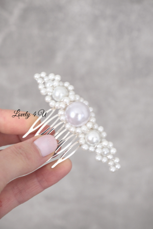 AGRAFA PAR MIREASA CU PERLE, ACCESORIU MIC MIREASA, ACCESORII MINIMALISTE PENTRU MIRESE,PIEPTAN MIREASA, DIADEMA MIREASA, ACCESORIU PAR MIREASA, ACCESORII DE PAR MIRESE, ACCESORII NUNTA, ACCESORII CU PERLE, DIADEMA CU PERLE, PIEPTAN VOAL MIREASA, BIJUTERII PAR MIREASA, CORONITA, TIARA [2]