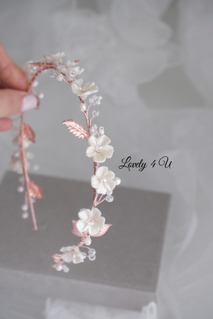 coronita mireasa, diadema mireasa, tiara cu frunze aurii, TIARA MIREASA, tiara nunta, accesorii LOVELY 4 U, Coroniță dubla mireasă, coronita cu Swarovski, coronita mireasă, tiară mireasa, diadema mireasa, coronita cu Swarovski, coronita de lux mireasă, Diadema rose gold de lux mireasă, frunze rose gold, flori, cristale swarovski, tiara aur roz, accesorii premium, mireasa 2024, bijuterii mireasa, accesorii Lovely 4 U, [5]