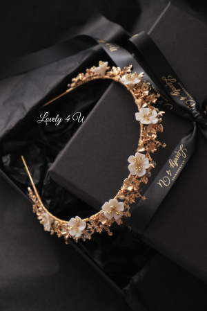 coronita mireasa swarovski, coronita mireasa cu flori, tiara swarovski, tiara de lux, diadema swarovski, accesoriu auriu mireasa, accesoriu pentru par, coronita aurie, coronita mireasa, diadema mireasa, tiara cu frunze aurii, TIARA MIREASA, tiara nunta, accesorii LOVELY 4 U, Coroniță dubla mireasă, coronita cu Swarovski, coronita mireasă, tiară mireasa, diadema mireasa, [9]