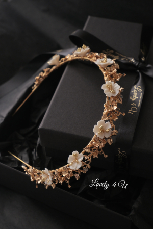coronita mireasa swarovski, coronita mireasa cu flori, tiara swarovski, tiara de lux, diadema swarovski, accesoriu auriu mireasa, accesoriu pentru par, coronita aurie, coronita mireasa, diadema mireasa, tiara cu frunze aurii, TIARA MIREASA, tiara nunta, accesorii LOVELY 4 U, Coroniță dubla mireasă, coronita cu Swarovski, coronita mireasă, tiară mireasa, diadema mireasa, [10]