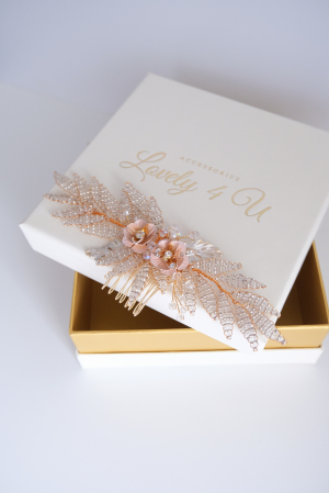 accesorii, bijuterii cu flori bujori, tiara cu flori, pieptan voal mireasa cu flori, accesorii lovely 4 u , accesorii 2024, agrafa par mireasa, accesorii par nunta, accesoriu de par lateral, bijuterii argint, bijuterii cristale, bijuterii mireasa, accesorii mireasa, accesorii mireasa, accesorii pentru par, bentita handmade, bentita, accesoriu cu flori, accesoriu par mireasa, agrafa mireasa, cluj napoca, diadema cu flori., diadema ivory, diadema trandafiri, mireasa bucuresti, mireasa cluj, pieptene mireasa, Set accesorii mireasa Accesorii par mireasa ieftine, Diademă mireasă 2023,  Accesoriu par mireasa cristale Accesorii par mireasa Diademe par ieftine, [16]