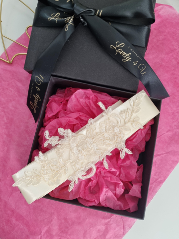 Accesorii Lovely 4 u, Accesorii talie mireasa, Cordon mireasa, Esarfa pentru dezgatit, Accesorii mireasa dezgatit, Esarfe mireasa, Esarfa dezgatitul miresei, Bentita mireasa, Coronita mireasa,  Tiara [2]