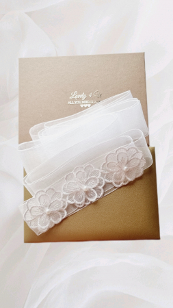 ESARFA DEZGATIT MIREASA, TRADITIE DEZGATIT MIREASA, ESARFE MIRESE, ESARFE NUNTA, ESARFA CU FLORI PENTRU DEZGATIT, ESARFE LOVELY 4U, BRAU MIREASA,CORDON ROCHIE MIREASA, CURELUSA MIREASA, ACCESORII2024, BENTITA DEZGATIT MIREASA, ORNAMENTE PAR MIREASA [8]
