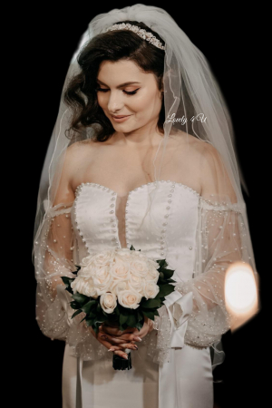 ACCESORII LOVELY 4 U, CORONITA PAR MIREASA, diadema mireasă, coroniță mireasă, accesoriu păr mireasă, coroniță handmade, bijuterii mireasă, diadema cu perle, coroniță cu cristale Swarovski, accesoriu elegant mireasă, bijuterii nuntă, coroniță finuță, diademă placată cu aur, coroniță cu flori modelate manual, accesoriu păr sofisticat, bijuterii handmade România, diadema romantică, coroniță mireasă cu perle și cristale, accesoriu regal mireasă, accesorii premium mireasă, bijuterii placate cu argint 925, coroniță personalizată, accesoriu mireasă stil boho, diademă elegantă, accesoriu păr nuntă, bijuterii de lux mireasă, coroniță mireasă vintage, coroniță mireasă minimalistă, accesoriu păr pentru evenimente speciale, accesorii mireasă handmade, accesoriu păr rafinat, coroniță mireasă florală, bijuterii sofisticate mireasă, accesoriu mireasă delicat și feminin.accesoriu auriu mireasa, accesoriu pentru par, coronita aurie, coronita mireasa, diadema mireasa, tiara cu frunze aurii, TIARA MIREASA, tiara nunta, accesorii LOVELY 4 U, Coronita de lux, mireasa 2024, coronita cu perle mireasa, coroana mireasa, coronita inalta mireasa, coronita premium, coronite de par pentru mirese,CORONITA CU FLORI MIREASA, DIADEMA MIREASA, TIARA MIREASA, ACCESORII CU FLORI MIREASĂ, SET AGRAFE MIREASA, ACCESORII DE PĂR MIREASĂ,  LOVELY 4 U , Set bijuterii mireasa, Set bijuterii mireasa perle, [3]