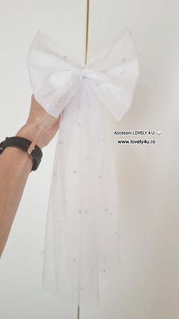 Funda dezgatitul miresei GRACE - fundă handmade tull cu perle realizată manual in Romania,  Mesaj pe verso Believe in Yourself, YOU ARE AMAZING, L 50 cm, L funda 20 cm [3]