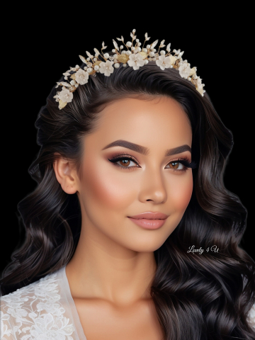 Coronita de lux, Coronita mireasa, Coronita  cu perle. Coronita mireasa cu perle, Accesorii mireasa, Coronita mireasa cu flori, Diadema mireasa, Tiara mireasa, Bijuterii mireasa de lux, Accesorii Lovely 4 U, lovely4u.ro, accesoriu auriu mireasa, accesoriu pentru par, coronita aurie, coronita mireasa, diadema mireasa, tiara cu frunze aurii, TIARA MIREASA, tiara nunta, accesorii LOVELY 4 U, Coronita de lux, mireasa 2024, coronita cu perle mireasa, coroana mireasa, coronita inalta mireasa, coronita premium, coronite de par pentru mirese [4]