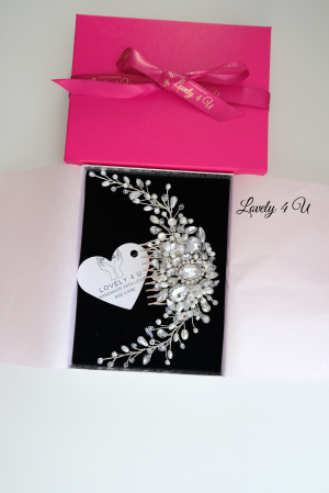 ACCESORII LOVELY 4 U, BIJUTERII MIREASĂ, DIADEMA MIREASA CU PIETRICELE,  ACCESORII VOAL MIREASA, accesorii pentru mirese, idei accesorii par mireasa, PIEPTAN MIREASA, DIADEMA MIREASA, ACCESORIU PAR MIREASA, ACCESORII DE PAR MIRESE, ACCESORII NUNTA, ACCESORII CU PERLE, DIADEMA CU PERLE, PIEPTAN VOAL MIREASA, BIJUTERII PAR MIREASA, CORONITA, TIARA [8]