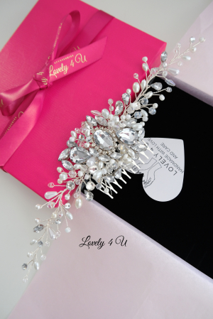 ACCESORII LOVELY 4 U, BIJUTERII MIREASĂ, DIADEMA MIREASA CU PIETRICELE,  ACCESORII VOAL MIREASA, accesorii pentru mirese, idei accesorii par mireasa, PIEPTAN MIREASA, DIADEMA MIREASA, ACCESORIU PAR MIREASA, ACCESORII DE PAR MIRESE, ACCESORII NUNTA, ACCESORII CU PERLE, DIADEMA CU PERLE, PIEPTAN VOAL MIREASA, BIJUTERII PAR MIREASA, CORONITA, TIARA