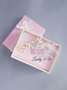AGRAFA MIREASA, Bijuterii nunta, Coafuri mireasa, Rochii mireasa, ACCESORII DE PAR MIREASA, DIADEMA MIREASA, TIARA MIREASA, ACCESORII  NUNTA, MIREASA 2024, ACCESORII LOVELY 4 U, PIEPTAN VOAL MIREASA, ACCESORIU DE PAR mireasa cu frunze si perle, DIADEMA MIREASA CU FRUNZE, DIADEMA MIREASA CU PERLE [8]