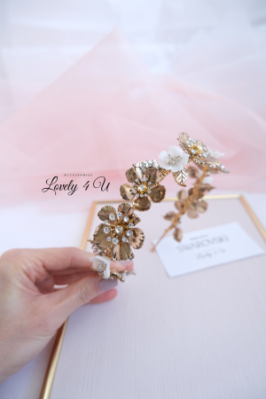CORONITA MIREASA,CORONITA CU FLORI,DIADEMA MIREASA, DIADEMA , FLORI CIRES,  CORONITA CU FRUNZE AURII, BIJUTERII MIREASA, COAFURI MIREASA, ACCESORII PAR MIREASA, ACCESORII DE LUX MIREASA, SWAROVSKI [7]