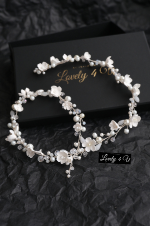 BENTITA MIREASA, ACCESORII LOVELY 4 U, COAFURI MIREASA, DIADEMA CU FLORI, TIARA MIREASA, CORONITA MIREASA,DIADEMA  MIREASA, Accesorii nunta, Accesorii de par pentru mirese, Accesoriu lung mireasa,Accesorii lungi, Accesorii Par, Bijuterii Par, accesorii coc, accesorii impletituri par, accesorii mirese, accesorii nunta, accesorii par boho, accesorii par handmade, accesorii par impletit, bijuterii mireasa, bijuterii par, bridal hairstyles, coafura mireasa, coronita cristale mireasa, coronita par, de pus in par, decoratiuni par mireasa, [4]