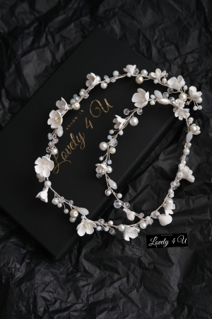 BENTITA MIREASA, ACCESORII LOVELY 4 U, COAFURI MIREASA, DIADEMA CU FLORI, TIARA MIREASA, CORONITA MIREASA,DIADEMA  MIREASA, Accesorii nunta, Accesorii de par pentru mirese, Accesoriu lung mireasa,Accesorii lungi, Accesorii Par, Bijuterii Par, accesorii coc, accesorii impletituri par, accesorii mirese, accesorii nunta, accesorii par boho, accesorii par handmade, accesorii par impletit, bijuterii mireasa, bijuterii par, bridal hairstyles, coafura mireasa, coronita cristale mireasa, coronita par, de pus in par, decoratiuni par mireasa, [3]