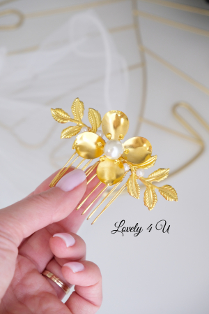 AGRAFA PAR MIREASA, ACCESORIUL LATERAL MIREASA, ACCESORII LOVELY 4 U, AGRAFA FRUNZE AURII, PERLE SWAROVSKI, FRUNZE METALICE AURII, FIR PLACAT CU AUR, PIEPTAN MIREASA, DIADEMA MIREASA, ACCESORIU PAR MIREASA, ACCESORII DE PAR MIRESE, ACCESORII NUNTA, ACCESORII CU PERLE, DIADEMA CU PERLE, PIEPTAN VOAL MIREASA, BIJUTERII PAR MIREASA, CORONITA, AGRAFA COC SWAROVSKI [6]