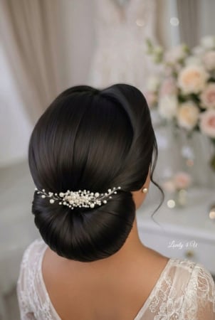PIEPTAN MIREASA, DIADEMA MIREASA, ACCESORIU PAR MIREASA, ACCESORII DE PAR MIRESE, ACCESORII NUNTA, ACCESORII CU PERLE, DIADEMA CU PERLE, PIEPTAN VOAL MIREASA, BIJUTERII PAR MIREASA, CORONITA, TIARA