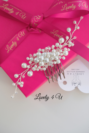 PIEPTAN MIREASA cu perle albe, DIADEMA MIREASA CU PERLE, ACCESORIU PAR MIREASA CU PERLE, ACCESORII DE PAR MIRESE, ACCESORII NUNTA, ACCESORII CU PERLE, DIADEMA CU PERLE, PIEPTAN VOAL MIREASA, BIJUTERII PAR MIREASA, CORONITA, TIARA, AGRAFA COC MIREASA. ACCESORIU MIC MIREASA, ACCESORIU VOAL MIREASA [10]