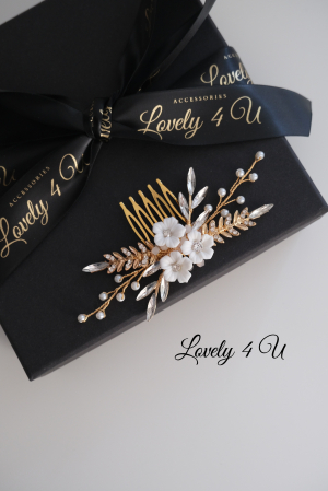 AGRAFA MIREASA, DIADEMA MIREASA, DIADEME 2023, MIREASA 2023, BIJUERII MIREASA 2023 , SET MIREASA 2023, ACCESORII AURII, SWAROVSKI, ACCESORII SWAROVSKI, BIJUTERII SWAROVSKI, ACCESORII LOVELY 4U, ACCESORII NUNTA, ACESORII MIRESE, DIADEME MIRESE, SET MIREASA DIADEMA SI CERCEI, SET ACCESORII MIREASA [7]