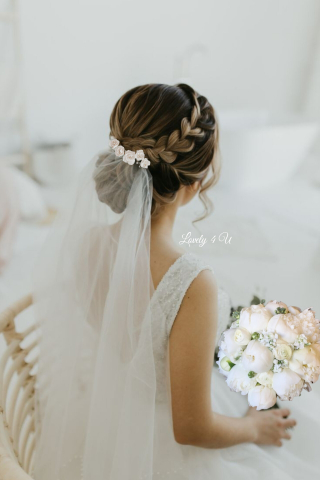 agrafa par mireasa cu perle, agrafa par mireasa cu flori, pin coc mireasa, set agrafe pentru mirese, ormamente per mireasa, perle, accesorii de par handmade, accesorii lovely 4 u ,  diadema mireasa cu flori, pieptan mic mireasa cu flori, pieptan cu bujori, pieptan voal mireasa, accesorii lovely 4 u, diadema si cercei mireasa, set accesorii mireasa, set diadema si cercei mireasa, set diadema bratara si cercei mireasa, accesorii de par mireasa, ornament par mireasa, decoratiuni de par pentru mirese, [17]
