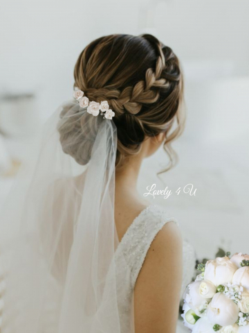 agrafa par mireasa cu perle, agrafa par mireasa cu flori, pin coc mireasa, set agrafe pentru mirese, ormamente per mireasa, perle, accesorii de par handmade, accesorii lovely 4 u ,  diadema mireasa cu flori, pieptan mic mireasa cu flori, pieptan cu bujori, pieptan voal mireasa, accesorii lovely 4 u, diadema si cercei mireasa, set accesorii mireasa, set diadema si cercei mireasa, set diadema bratara si cercei mireasa, accesorii de par mireasa, ornament par mireasa, decoratiuni de par pentru mirese, [6]