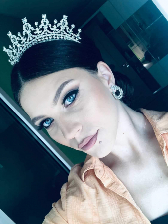 Set Bijuterii LIVIA – Eleganță și Strălucire, Set Mireasă Lănțișor și Cercei cu Zirconiu AAA+, Pandantiv și Cercei Placati cu Aur Alb – Model Elegant, Bijuterii Strălucitoare pentru Evenimente Speciale, Set LIVIA – Accesoriu Perfect pentru Mirese, Cercei și Pandantiv cu Pietricele Zirconiu Cubic, Bijuterii Fine și Rafinate pentru Ocazii Elegante, Accesoriu de Lux – Lănțișor și Cercei Placați cu Aur, Set de Bijuterii Handmade – Strălucire și Rafinament, Set LIVIA – Accesoriu Ideal pentru Ținute Elegante,colier si cercei mireasa,  set bijuterii cercei si colier mireasa, set accesorii pentru mirese, set accesorii lovely 4 u,Cercei mireasa, Bijuterii mireasa, CERCEI LOVELY 4 U, CERCEI ELEGANTI,CERCEI PREMIUM, CERCEI zirconiu, CERCEI DE LUX, CERCEI NUNTA, NUNTA 2024, ACCESORII NUNTA, ACCESORII LOVELY 4U, BIJUTERI ,  set mireasa, set nunta, seturi handmade mireasa, Cercei mireasa, Bijuterii mireasa, cercei lungi mireasa, cercei argintii mireasa, set diadema si cercei mireasa, cercei nasa [17]