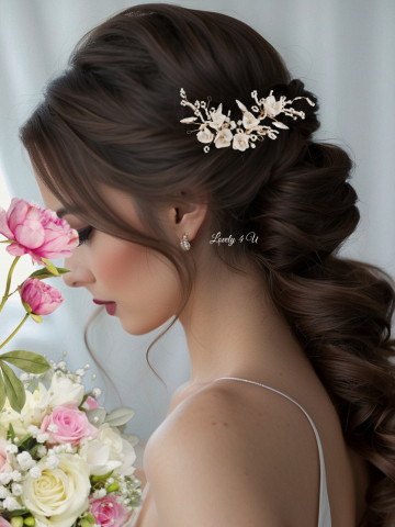 agrafe cu perle pentru mireasa, agrafe coc mireasa  cu flori, agrafe cu perle , perle , agrafe cu perle coc mireasa, agrafe cu perle si flori, set agrafe par, Accesoriu mic mireasa, bijuterii minimaliste, Diadema mireasa, pieptăn voal mireasa, accesoriu coc mireasa, accesorii , accesoriu păr mireasă, pieptene clasic mireasa [10]