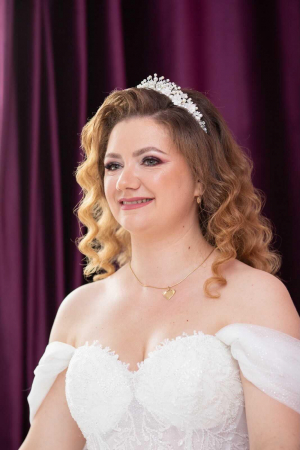 tiara cu flori mireasa, tiara flori mici, TIARA MIREASA, CORONITA MIREASA CU FLORI, CORONITA MIREASA CU PERLE, TIARA MIREASA HANDMADE, SET ACCESORII MIREASA, SET BIJUTERII MIREASA, CORONITA SI CERCEI MIREASA, SET DIADEMA SI CERCEI MIREASA, ACCESORII PER MIREASA, TIARA [25]