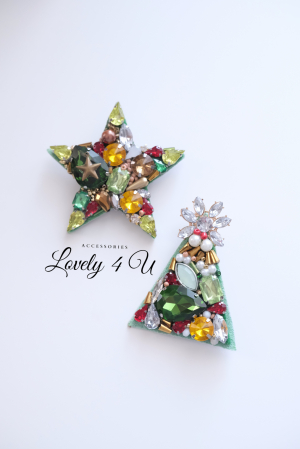choker swarovski, brosa stea, accesorii lovely 4 u, bijuterii de craciun, colier la baza gatului, colier pe fir transparent, set bijuterii swarovski, cadou unic, brose handmade, brose handmade colorate de craciun, brose pietre semipretioase, cadouri copii craciun, cadouri craciun, cadouri de craciun, cadouri de craciun pentru copii, cadouri de craciun pentru fete, BROSA STEA, BROSA  STELUTA DE CRACIUN, BROSA PIETRICELE, BOSE DAMA, BROSA FEMEI, [11]