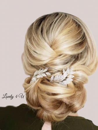 ACCESORIU FRUNZE, diadema stil grecesc, pieptan cu frunze, frunze aurii, cristale swarovski, pieptan auriu, accesorii lovely 4 u, coafuri mireasa 2024, coafura par bulcle mireasa cu diadema, diadema lateral cu parul desfacut, accesorii de coc mireasa [3]