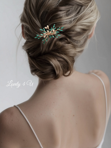 CASUAL / ACCESORII   handmade / CADOURI - Diadema cu cristale verzi, Diadema verde, Bijuterii verzi, accesorii mireasa, pieptan mic mireasă, accesorii nașa accesoriu mic cu cristale verzi, accesorii aurii, accesorii cu frunze, accesorii stil grecesc, agrafă par Verde