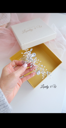 Accesoriu de par mireasa cu cristale swarovski, Accesorii Lovely 4 U, DIADEMA MIREASA, BIJUTERII MIREASA, ACCESORII PENTRU PAR MIREASA, AGRAFA PAR, ACCESORIU LATERAL CU PETRICELE, DIADEME SI COAFURI MIREASA, ACCESORIU COC MIREASA, DECORATIUNE PAR MIREASA, SET DIADEMA SI CERCEI, ACCESORII PENTRU MIRESE ROMANIA [11]