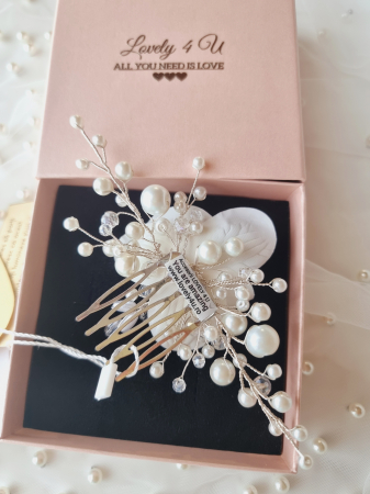 ACCESORII LOVELY4 U, DIADEMA MIREASA, COAFURA MIREASA, AGRAFA ORHIDEE, ACCESORII PAR ORHIDEE, ACCESORII DE PAR MIREASA, BIJUTERII ORHIDEE, FLORI ORHIDEE ALBA, ACCESORII CU FLORI ORHIDEE,TIARA, PIEPTAN [20]