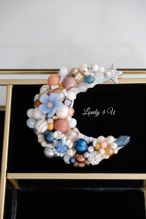 Broșă eleganta, broșe de Crăciun, broșe lună, BROSA HANDMADE IN ROMANIA, accesorii lună, Brosa luna de pe cer, Accesorii Lovely 4 U, cadou special de Crăciun, BROSA LUNA,  cadouri deosebite de Crăciun, cadou, Lovely 4 U, brose, accesorii Lovely 4 U [5]