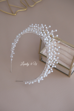 accesorii handmade, accesorii nunta, accesorii par mireasa, accesoriu auriu mireasa, accesoriu pentru par, coronita aurie, coronita mireasa, diadema mireasa, tiara cu frunze aurii, TIARA MIREASA, tiara nunta, accesorii LOVELY 4 U, Coronita de lux, mireasa 2024, coronita cu perle mireasa, coroana mireasa, coronita inalta mireasa, coronita premium, coronite de par pentru mirese, accesoriu par desfacut mireasa, aranjamente par, bijuterii mireasa, bijuterii par, bridal hairstyles, coafuri mirese, coronita mireasa, coronita printesa, de pus in par, decoratiuni par mireasa, diademe mireasa, tiara mireasa [16]