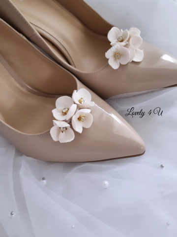CLIPSURI PANTOFI MIREASA, ACCESORII PANTOFI MIREASA, PANTOFI MIREASA, ACCESORII MIREASA CU FLORI, ACCESORII LOVELY 4 U, CLIPSURI CU PERLE SI FLORI , ACCESORII PENTRU PANTOFI, CLIPSURI PENTRU PANTOFI MIREASA, BIJUTERII MIREASA CU FLORI [2]