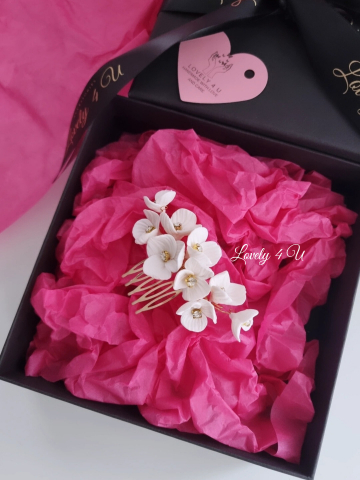 Diadema mireasa cu flori, Accesoriu de par pentru mirese, Diadema mireasa aurie, Diadema coc mireasa, peiptan auriu mireasa, pieptan cu flori mireasa, Accesorii LOVELY 4 U, Agrafa par mireasa, Flori rasina [7]