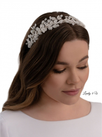 accesorii de lux mireasa,  coronita cu perle, coronita de lux, coronita lata mireasa, coronita mireasa handmade, coronita floarea miresei, diadema mireasa, nunta, nunta 2024, tiara, TIARA MIREASA, Coroniță minimalista, tiara mireasa, coroniță mireasa perle albe, diadema mireasa, coroană mireasa, accesorii cu perle mireasă, bentiță mireasa, accesorii Lovely 4 U, bijuterii par mireasă, diadema par mireasa, accesorii de par pentru mirese [2]