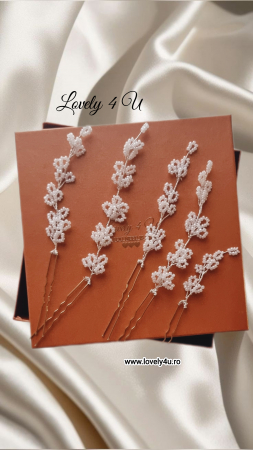 agrafe mireasă handmade,  agrafe coc mireasă,  accesorii păr mireasă dantelate,  agrafe mireasă cu pietricele,  agrafe fir argintiu,  set agrafe păr nunta,  accesorii coafuri texturate,  agrafe elegante pentru nuntă,  agrafe mireasă stil boho,  accesorii de păr cu aspect dantelat,  agrafe romantice păr mireasă,  set pinuri de coc handmade,  accesorii delicate păr mireasă,  bijuterii păr handmade argint,  accesorii mireasă lucrate manual,  Lovely 4 U agrafe mireasă,  agrafe păr eveniment special,  agrafe coc argintii,  agrafe păr nunți, botezuri, cununie,  set agrafe cu pietricele și fir argintiu,  piese unicat păr mireasă,  accesorii de păr pentru mirese romantice,  agrafe mireasă stil minimalist,  agrafe cu strălucire discretă,  agrafe handmade Romania [6]