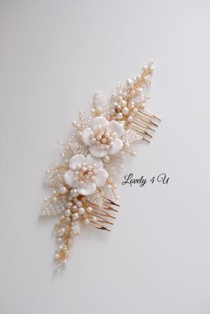 ACCESORII LOVELY 4 U, PIEPTAN MIREASA, DIADEMA MIREASA, ACCESORIU PAR MIREASA, ACCESORII DE PAR MIRESE, ACCESORII NUNTA, ACCESORII CU PERLE, DIADEMA CU PERLE, PIEPTAN VOAL MIREASA, BIJUTERII PAR MIREASA, CORONITA, TIARA , DIADEMA CU FLORI MIREASA, ACCESORII DE PAR PENTRU MIRESE, [28]