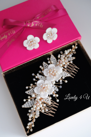 ACCESORII LOVELY 4 U, PIEPTAN MIREASA, DIADEMA MIREASA, ACCESORIU PAR MIREASA, ACCESORII DE PAR MIRESE, ACCESORII NUNTA, ACCESORII CU PERLE, DIADEMA CU PERLE, PIEPTAN VOAL MIREASA, BIJUTERII PAR MIREASA, CORONITA, TIARA , DIADEMA CU FLORI MIREASA, ACCESORII DE PAR PENTRU MIRESE, [5]