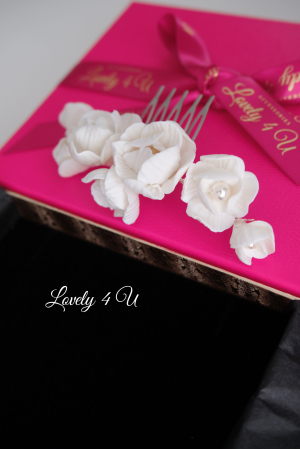 Diadema cu flori, peony accesorii, bijuterii cu flori bujori, tiara cu flori, pieptan voal mireasa cu flori, accesorii lovely 4 u , accesorii 2023, agrafa par mireasa, accesorii par nunta, accesoriu de par lateral, bijuterii [4]