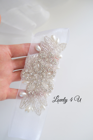 accesorii handmade mireasa, accesorii mireasa, accesorii nunta, accesorii par, accesorii par dantela, accesorii par handmade mireasa, accesoriu par mireasa, accesoriu traditii mireasa, bijuterii mireasa, bijuterii nunta, esarfa dezgatit, esarfa dezgatit mireasa, esarfa din dantela mireasa, esarfa mireasa, esarfa mireasa dantela, traditia dezgatitului [7]