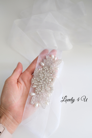 accesorii handmade mireasa, accesorii mireasa, accesorii nunta, accesorii par, accesorii par dantela, accesorii par handmade mireasa, accesoriu par mireasa, accesoriu traditii mireasa, bijuterii mireasa, bijuterii nunta, esarfa dezgatit, esarfa dezgatit mireasa, esarfa din dantela mireasa, esarfa mireasa, esarfa mireasa dantela, traditia dezgatitului [3]