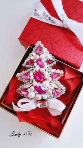 BROSA BRAD, TINUTE elegante  CRACIUN, BRAD CRACIUN 2023, BRAD 2023, ACCESORII CRACIUN, CADOU SPECIAL, ACCESORII REALIZATE IN ROMANIA, BRAND ROMANESC, cadou de lux, CRACIUN 2021, BROSE ELEGANTE, BROSE [2]