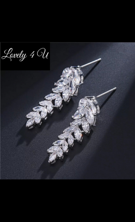 CERCEI spic MIREASA, CERCEI AUR, ACCESORII LOVELY 4U, BIJUTERII MIREASA,  cercei pietre , cercei zirconiu, cercei perle cristale, cercei finuti mireasa, cereci mici mireasaMIREASA, Cercei cu cristale , Bijuterii, Cercei, Cercei Zirconiu Cubic Etichete: cercei lacrima, cercei medii, cercei picatura, bijuterii aur, bijuterii mireasa, bijuterii nunta, cadouri pentru ea, [9]
