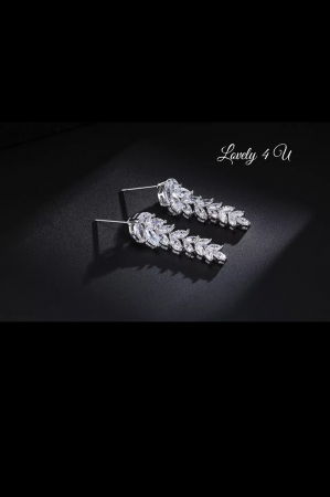 CERCEI spic MIREASA, CERCEI AUR, ACCESORII LOVELY 4U, BIJUTERII MIREASA,  cercei pietre , cercei zirconiu, cercei perle cristale, cercei finuti mireasa, cereci mici mireasaMIREASA, Cercei cu cristale , Bijuterii, Cercei, Cercei Zirconiu Cubic Etichete: cercei lacrima, cercei medii, cercei picatura, bijuterii aur, bijuterii mireasa, bijuterii nunta, cadouri pentru ea, [11]