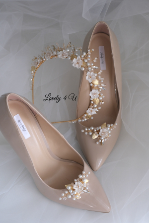 Coronita de lux, Coronita mireasa, Coronita  cu perle. Coronita mireasa cu perle, Accesorii mireasa, Coronita mireasa cu flori, Diadema mireasa, Tiara mireasa, Bijuterii mireasa de lux, Accesorii Lovely 4 U, lovely4u.ro, accesoriu auriu mireasa, accesoriu pentru par, coronita aurie, coronita mireasa, diadema mireasa, tiara cu frunze aurii, TIARA MIREASA, tiara nunta, accesorii LOVELY 4 U, Coronita de lux, mireasa 2024, coronita cu perle mireasa, coroana mireasa, coronita inalta mireasa, coronita premium, coronite de par pentru mirese [17]