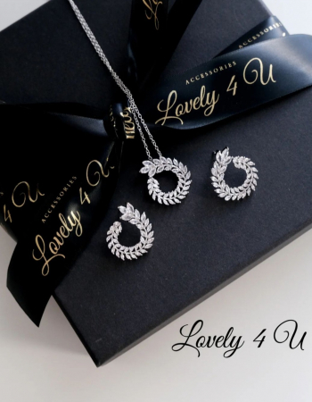 Set Bijuterii LIVIA – Eleganță și Strălucire, Set Mireasă Lănțișor și Cercei cu Zirconiu AAA+, Pandantiv și Cercei Placati cu Aur Alb – Model Elegant, Bijuterii Strălucitoare pentru Evenimente Speciale, Set LIVIA – Accesoriu Perfect pentru Mirese, Cercei și Pandantiv cu Pietricele Zirconiu Cubic, Bijuterii Fine și Rafinate pentru Ocazii Elegante, Accesoriu de Lux – Lănțișor și Cercei Placați cu Aur, Set de Bijuterii Handmade – Strălucire și Rafinament, Set LIVIA – Accesoriu Ideal pentru Ținute Elegante,colier si cercei mireasa,  set bijuterii cercei si colier mireasa, set accesorii pentru mirese, set accesorii lovely 4 u,Cercei mireasa, Bijuterii mireasa, CERCEI LOVELY 4 U, CERCEI ELEGANTI,CERCEI PREMIUM, CERCEI zirconiu, CERCEI DE LUX, CERCEI NUNTA, NUNTA 2024, ACCESORII NUNTA, ACCESORII LOVELY 4U, BIJUTERI ,  set mireasa, set nunta, seturi handmade mireasa, Cercei mireasa, Bijuterii mireasa, cercei lungi mireasa, cercei argintii mireasa, set diadema si cercei mireasa, cercei nasa [3]