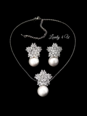 set bijuterii cu perle, set colier si cercei mireasa cu perle, colier si cercei mireasa,  set bijuterii cercei si colier mireasa, set accesorii pentru mirese, set accesorii lovely 4 u,Cercei mireasa, Bijuterii mireasa, CERCEI LOVELY 4 U, CERCEI ELEGANTI,CERCEI PREMIUM, CERCEI zirconiu, CERCEI DE LUX, CERCEI NUNTA, NUNTA 2024, ACCESORII NUNTA, ACCESORII LOVELY 4U, BIJUTERI ,  set mireasa, set nunta, seturi handmade mireasa, Cercei mireasa, Bijuterii mireasa, cercei lungi mireasa, cercei argintii mireasa, set diadema si cercei mireasa, cercei nasa [4]