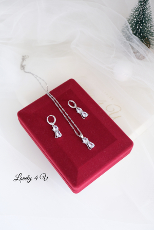 Set lănțișor argint cu pandativ si  cercei pisici, set bijuterii pietricele zirconiu, set bijuterii airgint 925,cadouri copii craciun, cadouri craciun, cadouri de craciun, cadouri de craciun pentru copii, cadouri de iarna, cadouri de mos, cadouri mos nicolae, cadouri secret santa, handmade craciun, sarbatori de iarna, [3]