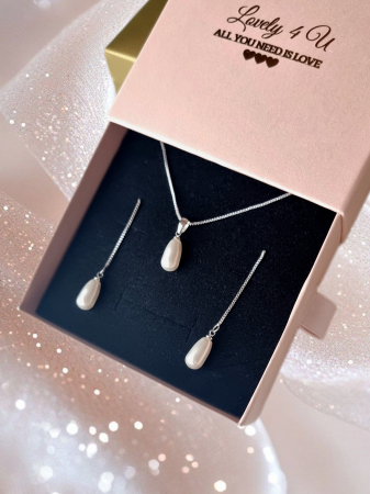 IDEI CADOURI DE CRACIUN - SET ACCESORII , BIJUTERII, BROSE PENTRU CRACIUN - accesorii nunta, bijuterii din perle, bijuterii handmade mireasa, bijuterii mireasă, set bijuterii argint, bijuterii cu perle Swarovski, colier argint cu perle, cercei argint eleganți, accesorii mireasă handmade, bijuterii handmade România, bijuterii elegante argint, set colier și cercei mireasă, bijuterii rafinate femei, bijuterii evenimente speciale, bijuterii sofisticate argint, cadou femei bijuterii, set bijuterii delicate, bijuterii argint 925 femei, set perle Swarovski, accesorii fashion femei, bijuterii premium handmade, bijuterii personalizate mireasă, bijuterii lux mireasă, colier argint perle, cercei lungi argint, set mireasă perle, bijuterii cadou elegant, bijuterii rafinate argint 925, bijuterii damă lux, bijuterii delicate și feminine, bijuterii argint pentru ocazii speciale, accesorii nuntă elegante, bijuterii fine argint și perle. bijuterii mireasa, bobite mireasa, cercei argint mireasa, perlute mireasa, set mireasa, set nunta, seturi handmade mireasa